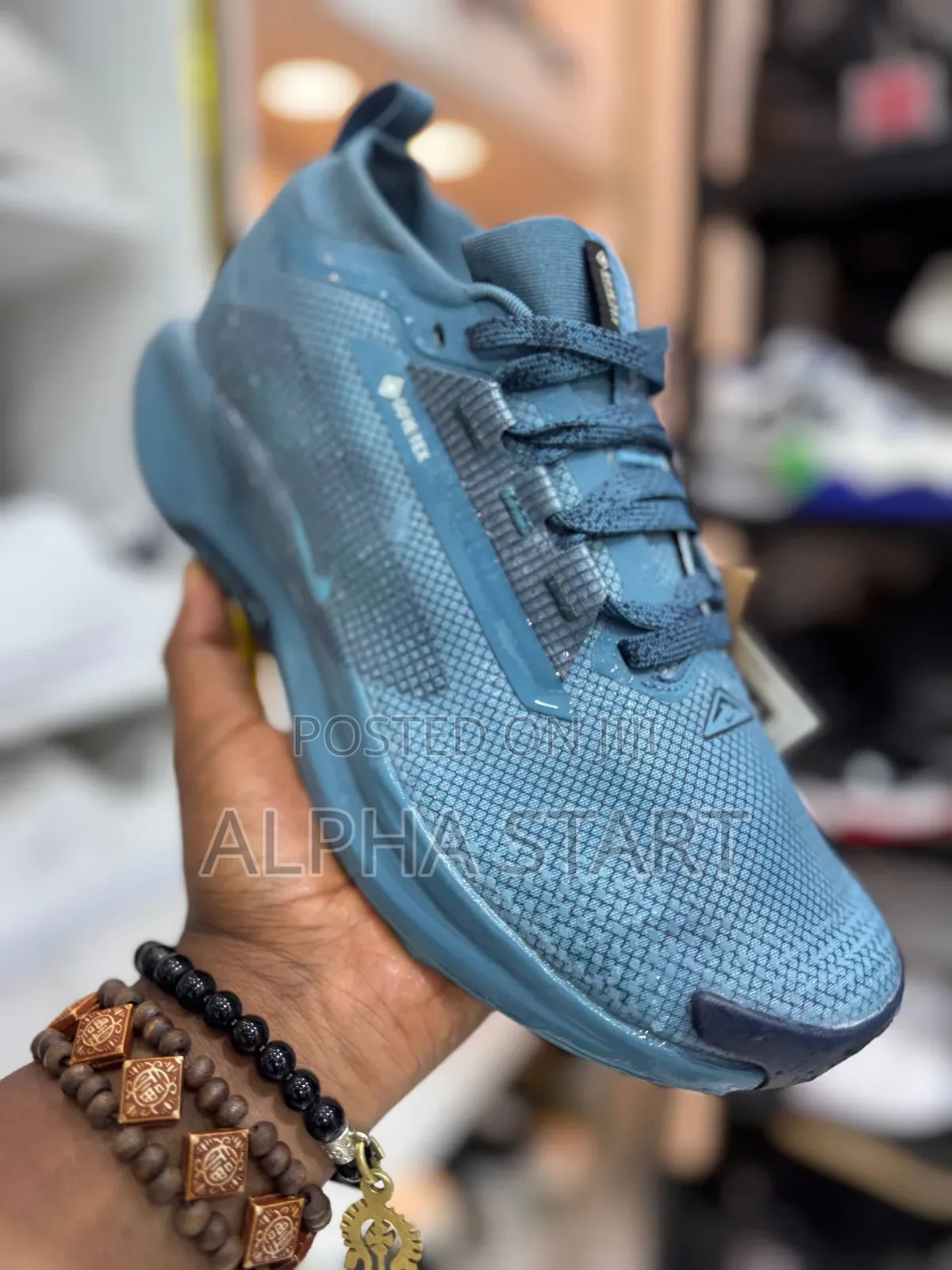 New Arrival Nike Trial Gortex Water Proof Sneakers Made in Vietnam