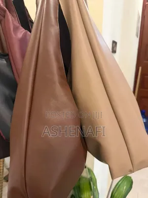 Hobo Bags Merry