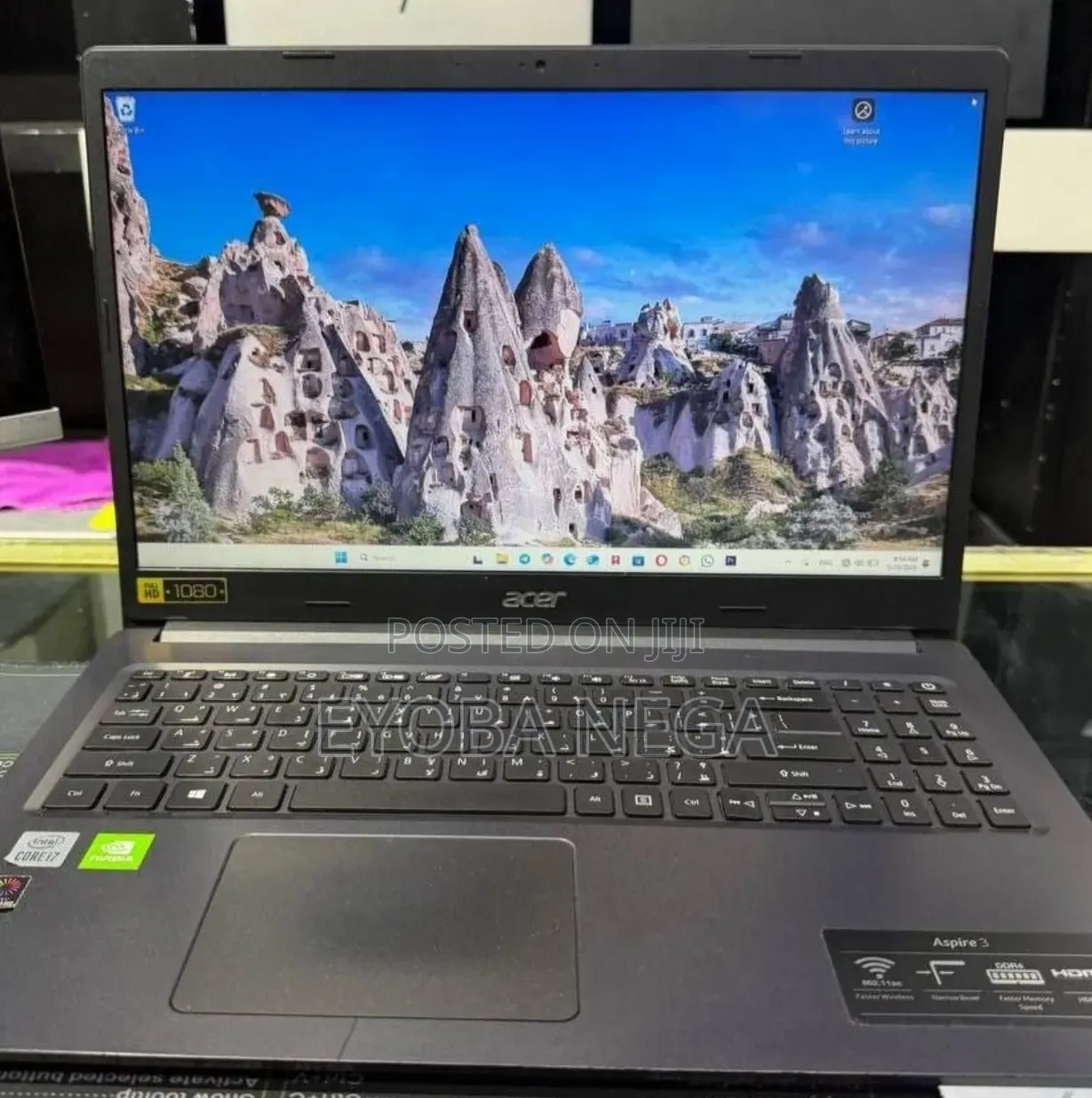Laptop Acer Aspire 3 8GB Intel Core i7 HDD+SSD 1.5T