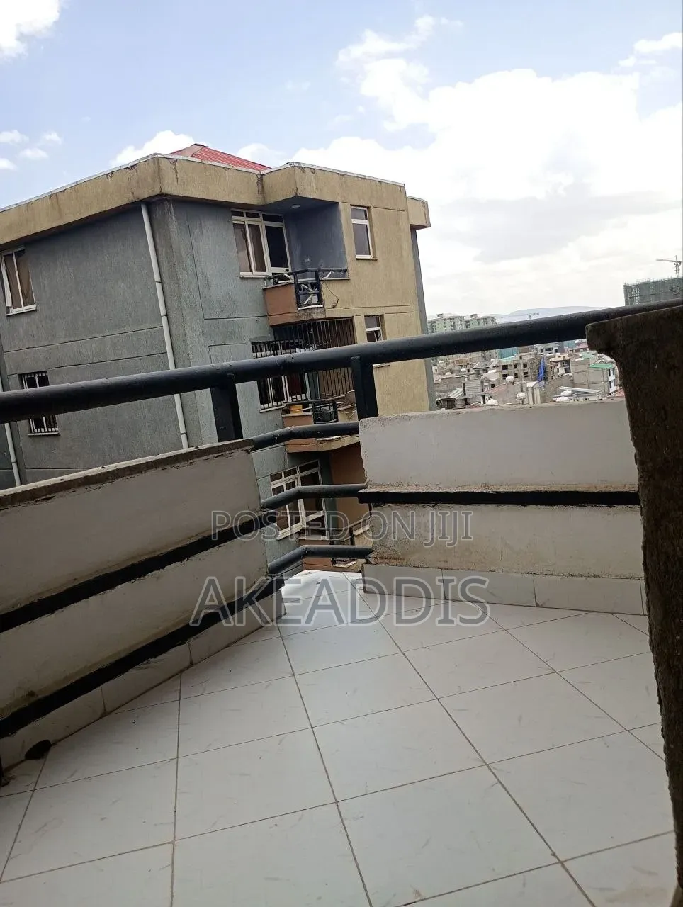 Furnished 2bdrm Condo in Bole Ayat for sale