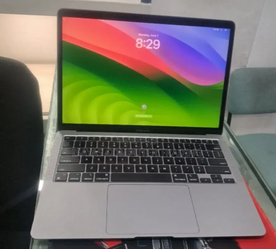 New Laptop Apple MacBook Air 2020 M1 8GB Apple M1 SSD 512GB