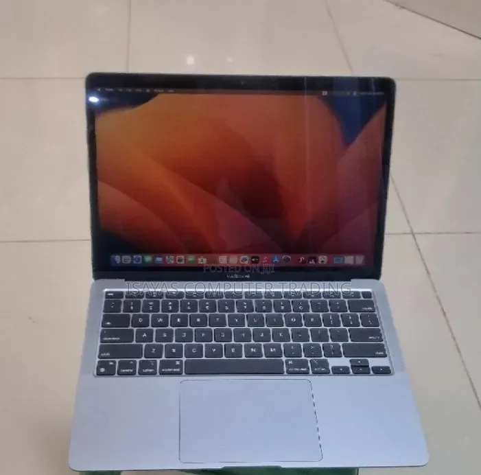 New Laptop Apple MacBook Air 2020 M1 8GB Apple M1 SSD 512GB