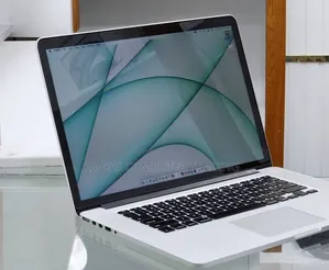 New Laptop Apple MacBook Pro 2015 16GB Intel Core i7 SSD 512GB
