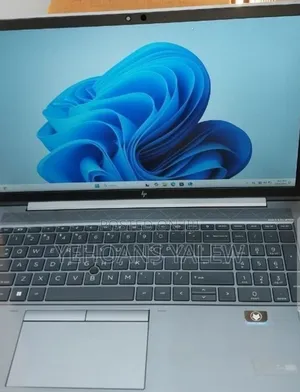 New Laptop HP ZBook Fury 15 G8 16GB Intel Core i7 SSD 512GB