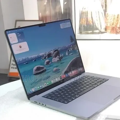 New Laptop Apple MacBook Pro 2021 M1 Max 64GB Apple M1 Max SSD 1T