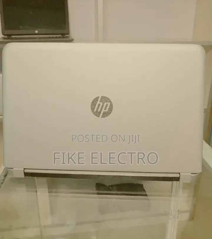 New Laptop HP Envy 17 8GB Intel Core i7 SSD 512GB