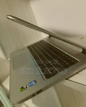 New Laptop HP Envy 17 8GB Intel Core i7 SSD 512GB
