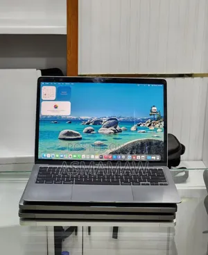 New Laptop Apple MacBook Air 2020 M1 8GB Intel Core i5 SSD 256GB