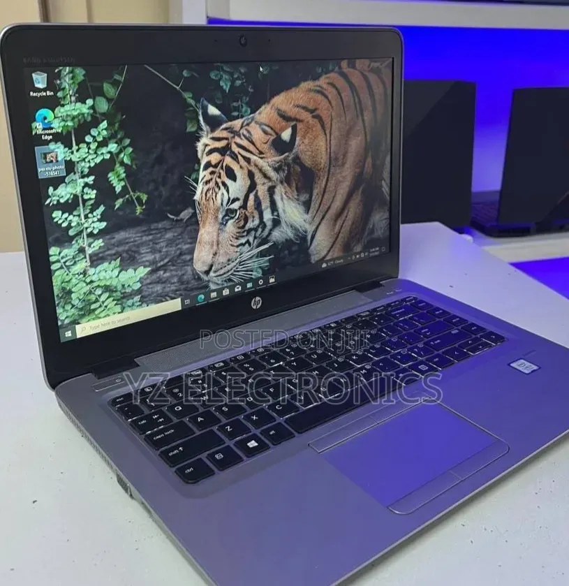 New Laptop HP EliteBook 820 G3 8GB Intel Core i5 HDD 1T