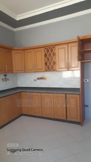 Furnished 4bdrm Farm House in Oromia-Finfinne for sale