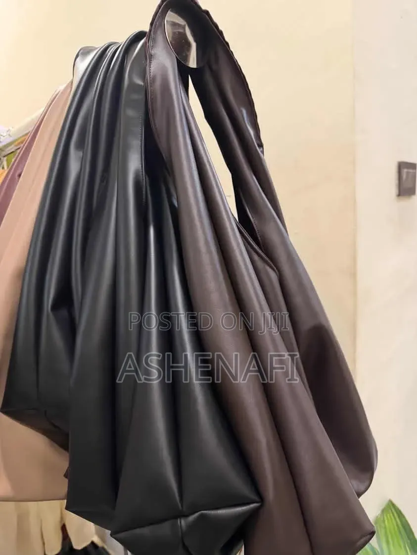 Hobo Bags Merry