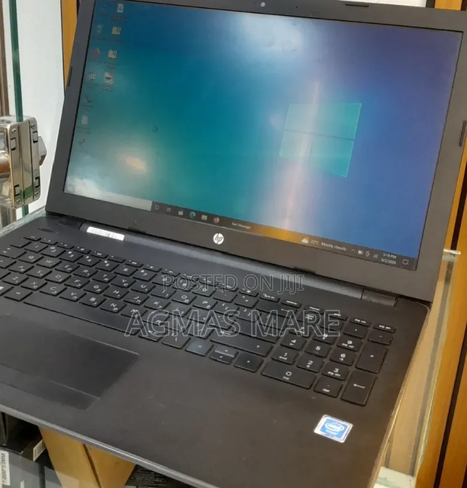 New Laptop HP 255 8GB AMD HDD 500GB