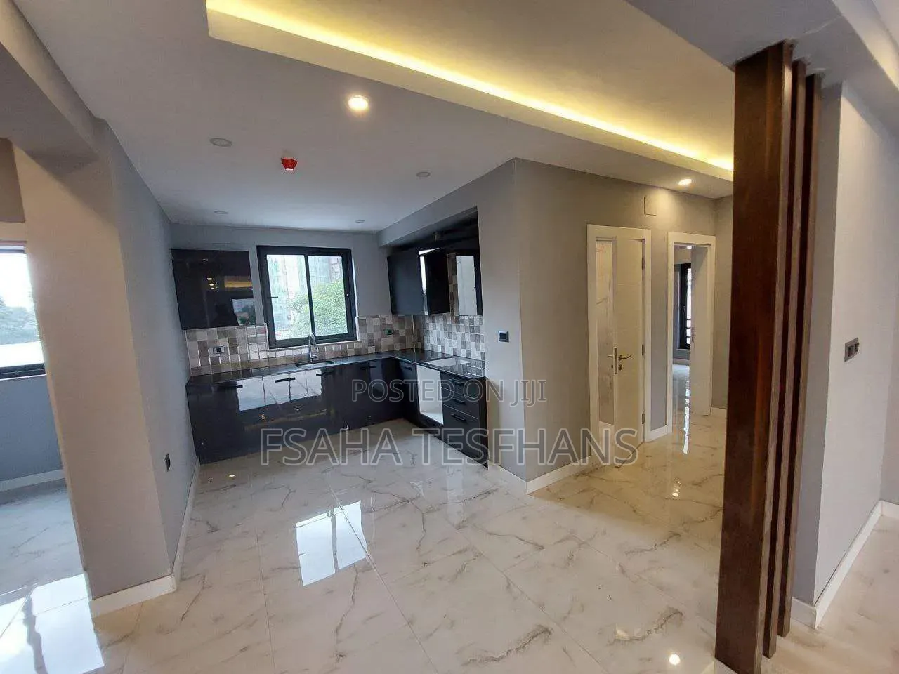 6bdrm House in G+2 House, Yeka for rent
