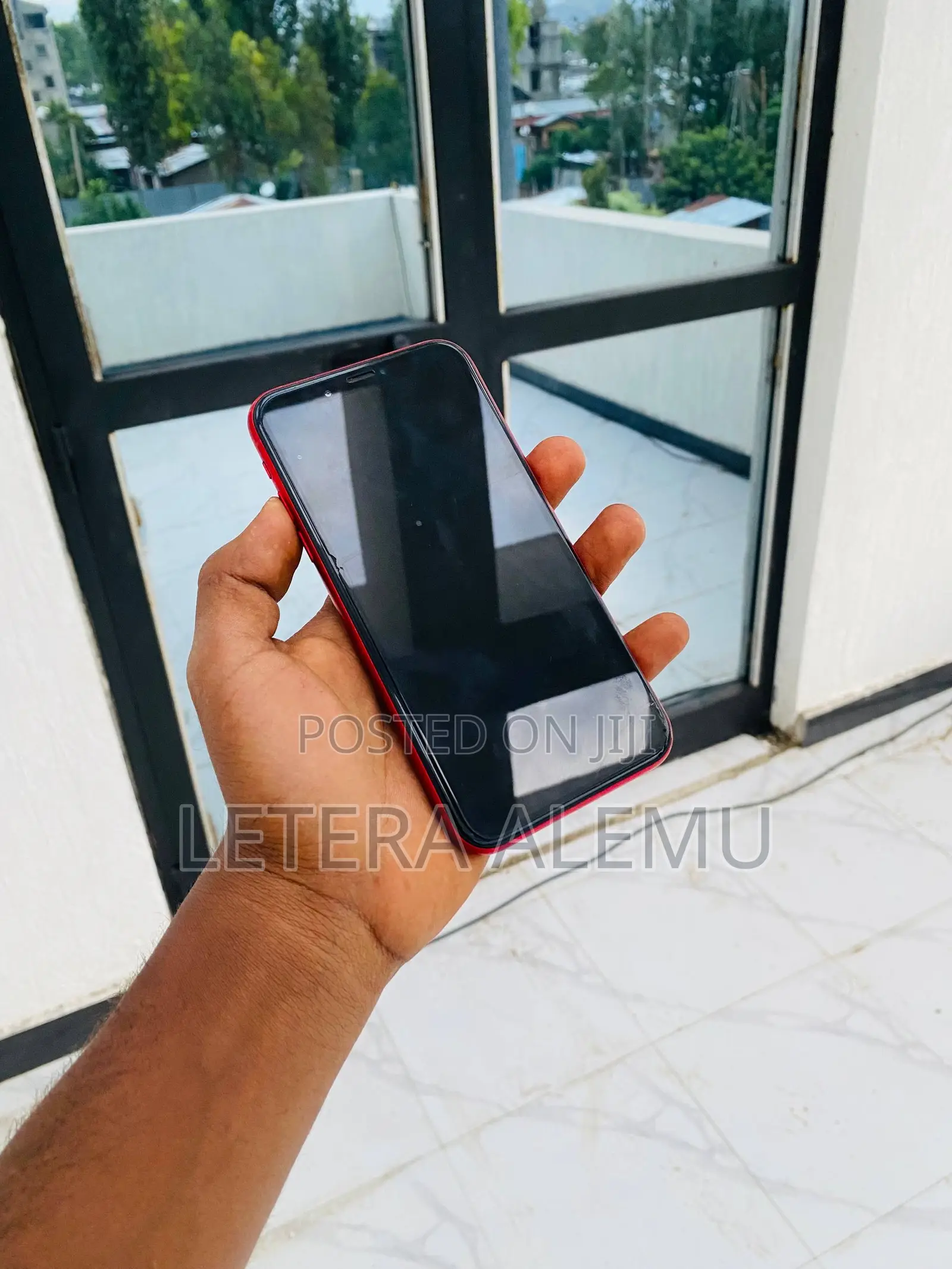 New Apple iPhone XR 128 GB Red