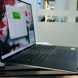 New Laptop Dell Precision 5550 16GB Intel Core i7 SSD 512GB