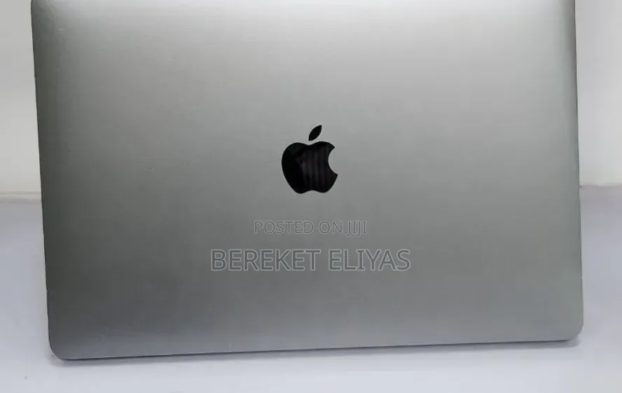 New Laptop Apple MacBook Air 2020 M1 8GB Apple M1 SSD 256GB