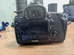 Canon Eos 5d Mark Iii