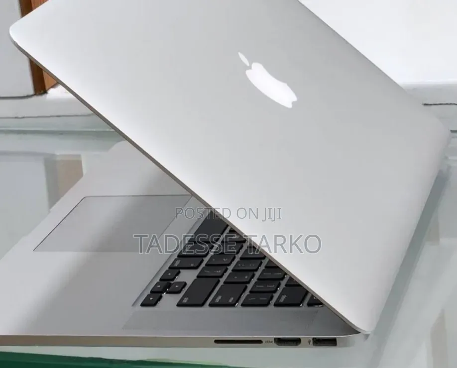 New Laptop Apple MacBook Pro 2015 16GB Intel Core i7 SSD 512GB