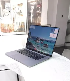 New Laptop Apple MacBook Pro 2021 M1 Max 64GB Intel Core i9 SSD 1T