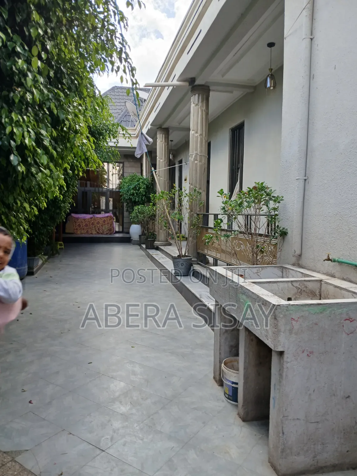 Furnished 6bdrm House in ዱከም ከተማ, East Shewa for sale