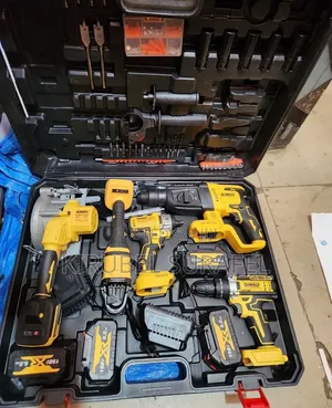 Dewalt 5 in 1 Toolset