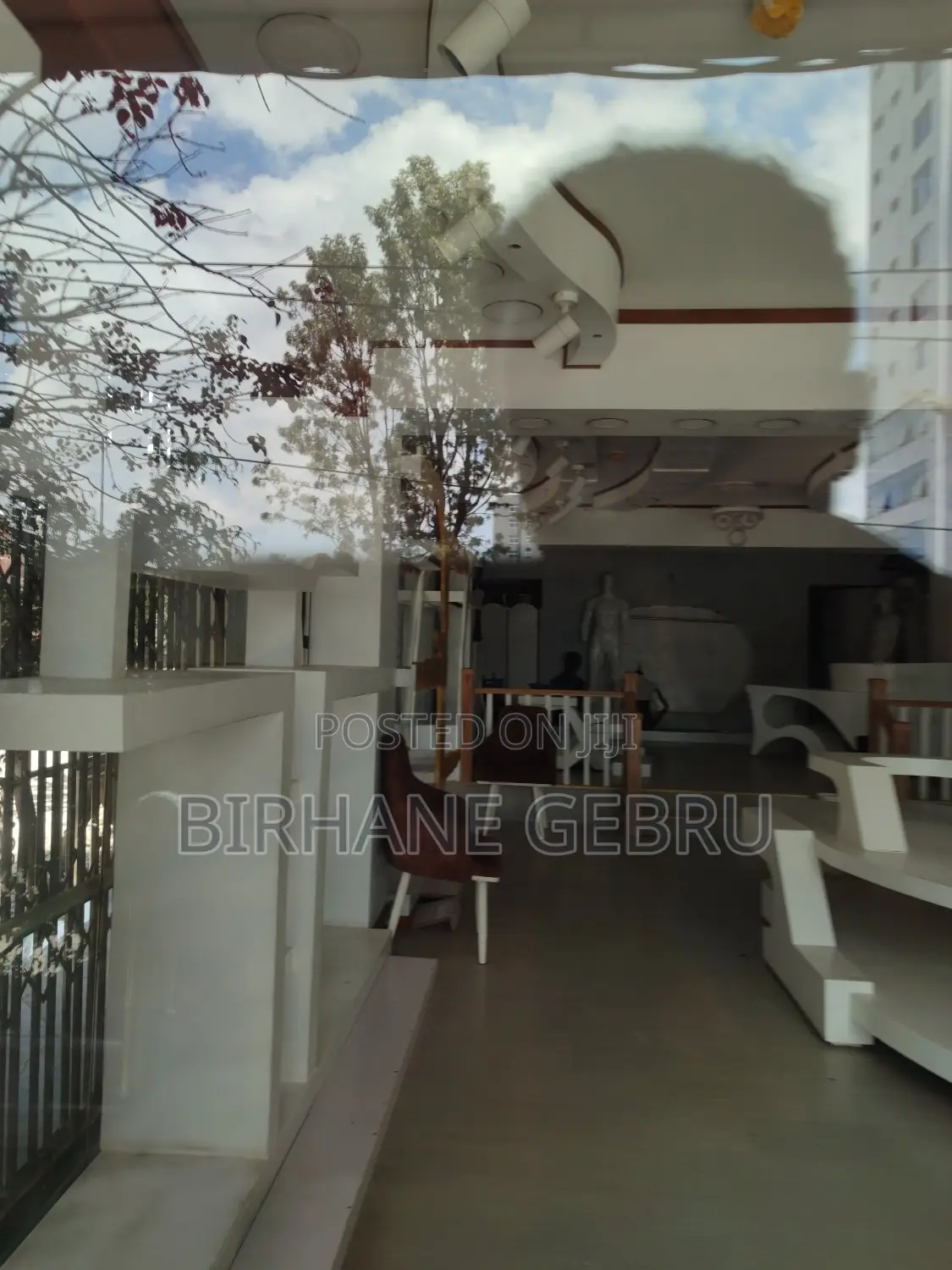 Space Rent for Cloth .Butik and Other