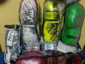 Box Gloves