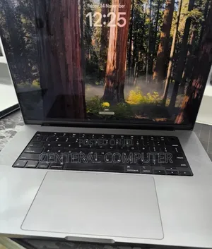 New Laptop Apple MacBook Pro 2021 M1 Max 32GB Apple M1 Max SSD 1T