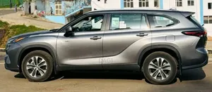 New Toyota Highlander Limited 2025 Gray