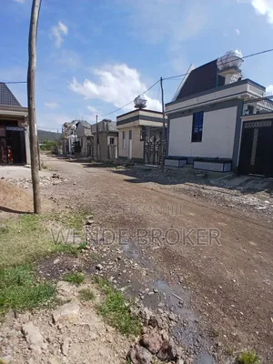 Furnished 4bdrm House in ዱከም ክ/ከተማ, Oromia-Finfinne for sale
