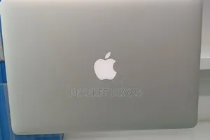 New Laptop Apple MacBook Air 2017 8GB Intel Core i5 SSD 128GB