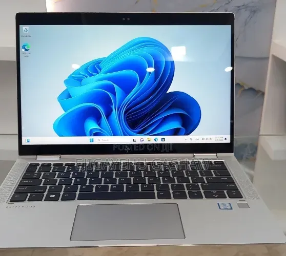 New Laptop HP EliteBook X360 1030 16GB Intel Core i7 SSD 512GB