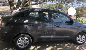 Hyundai I10 2022 Gray