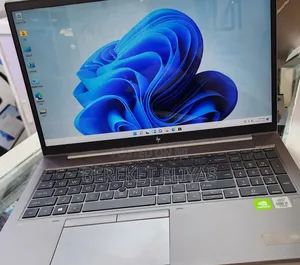 New Laptop HP ZBook 14 16GB Intel Core i7 SSD 512GB