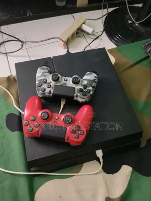 Iconic Ps4 Fat With 1 Tb Storage