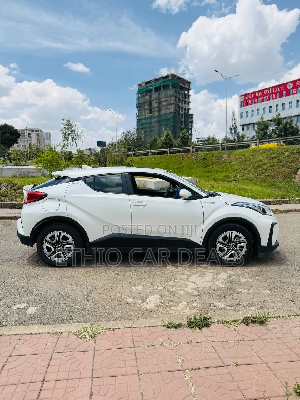 New Toyota C-HR 2023 White