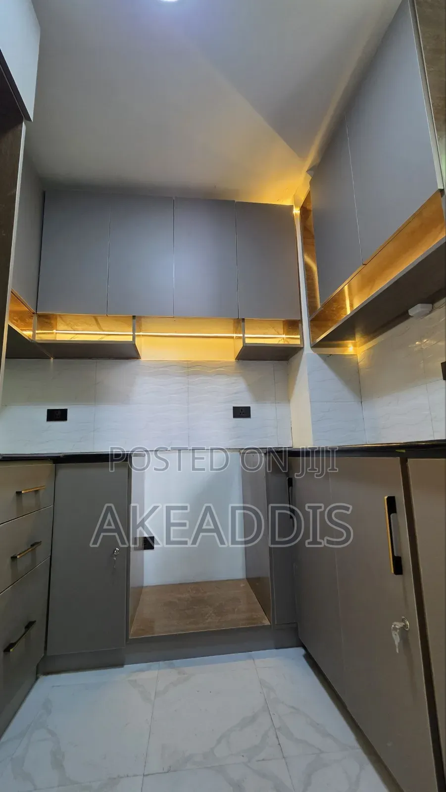 Furnished 2bdrm Condo in Bole Ayat for sale