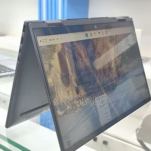 New Laptop HP Envy X360 8GB AMD Ryzen 5 SSD 256GB