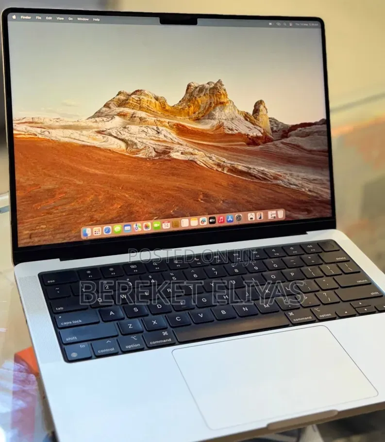 New Laptop Apple MacBook Pro 2021 M1 16GB Apple M1 SSD 512GB
