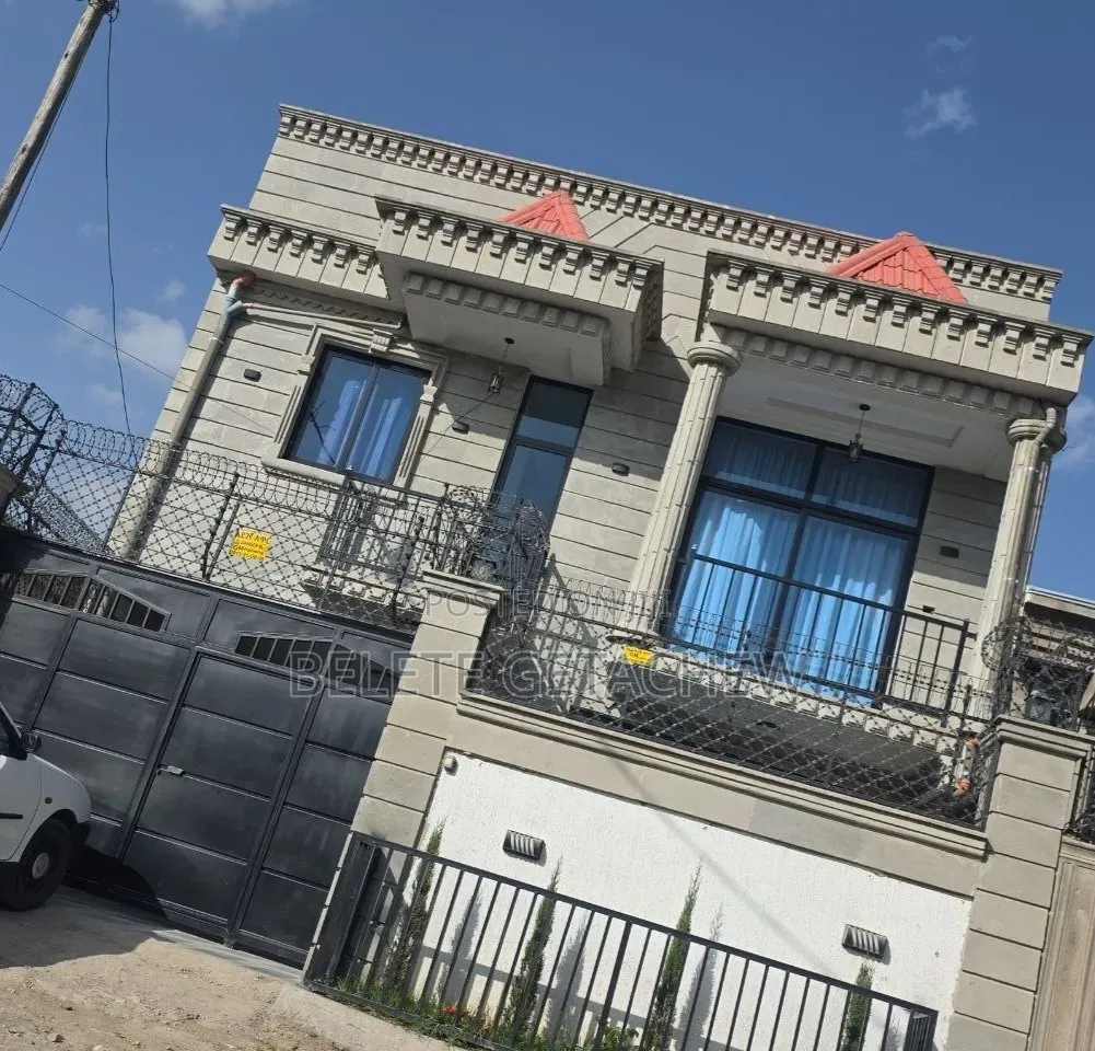 5bdrm House in Ayat, G+1 House For, Bole for sale