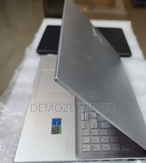 New Laptop Asus VivoBook 15 X510UQ 16GB Intel Core i5 SSD 512GB