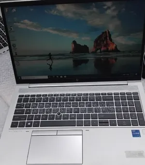 New Laptop HP EliteBook 850 G8 16GB Intel Core i5 SSD 512GB