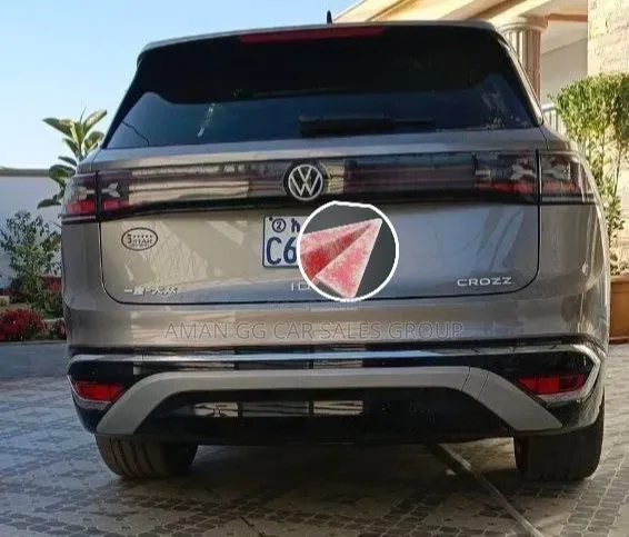 Volkswagen ID.6 2024 Gray