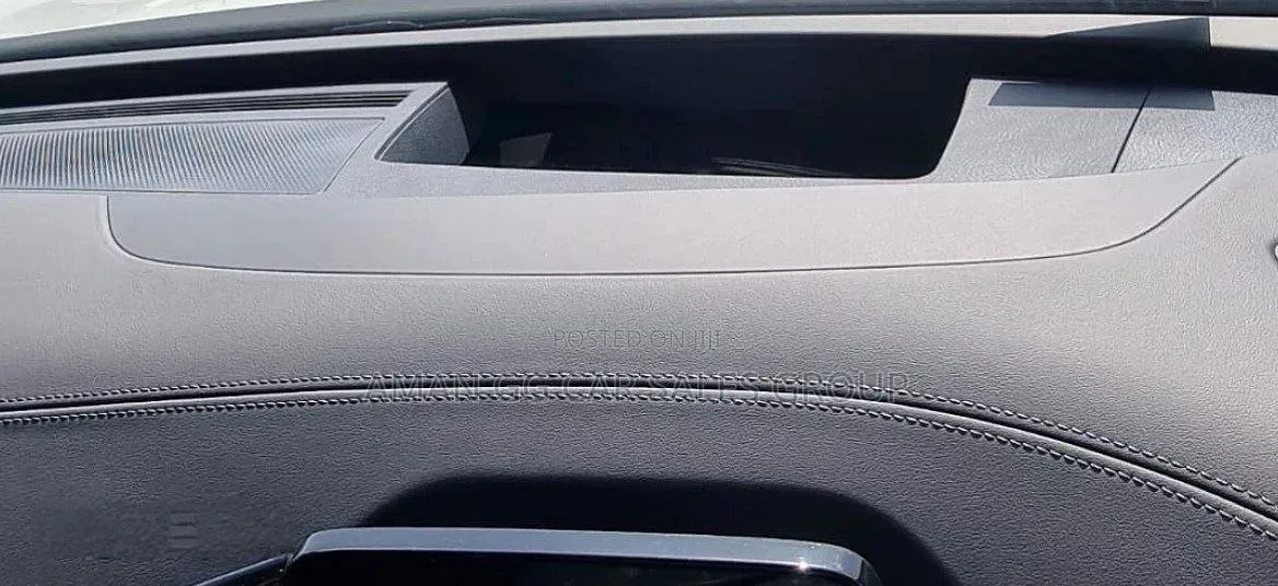 Volkswagen ID.6 2024 Gray