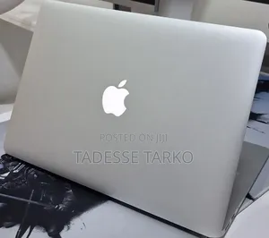 New Laptop Apple MacBook Air 2015 8GB Intel Core i5 SSD 256GB