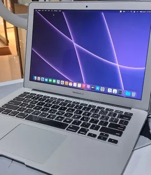 New Laptop Apple MacBook Air 2015 8GB Intel Core i5 SSD 256GB