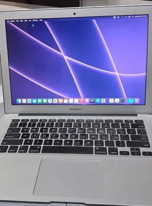 New Laptop Apple MacBook Air 2015 8GB Intel Core i5 SSD 256GB