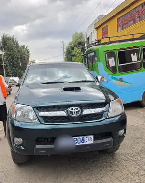 Toyota Hilux 2008 Green