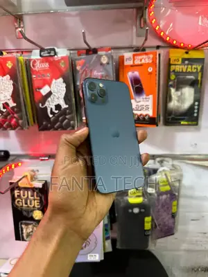 New Apple iPhone 12 Pro 256 GB Black
