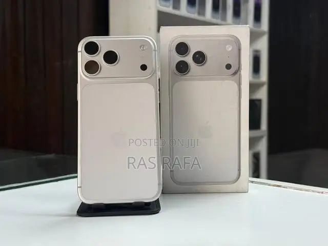 New Apple iPhone 17 Pro Max 256 GB Silver